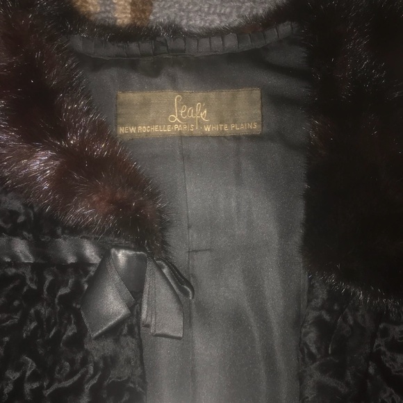 VINTAGE Fur Jacket MADE IN PARIS - Picture 2 of 3